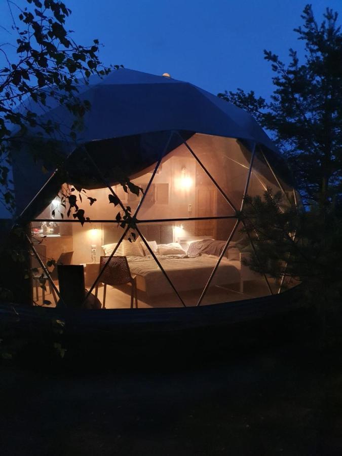 Podniebny Glamping Hotel Borsk Eksteriør billede