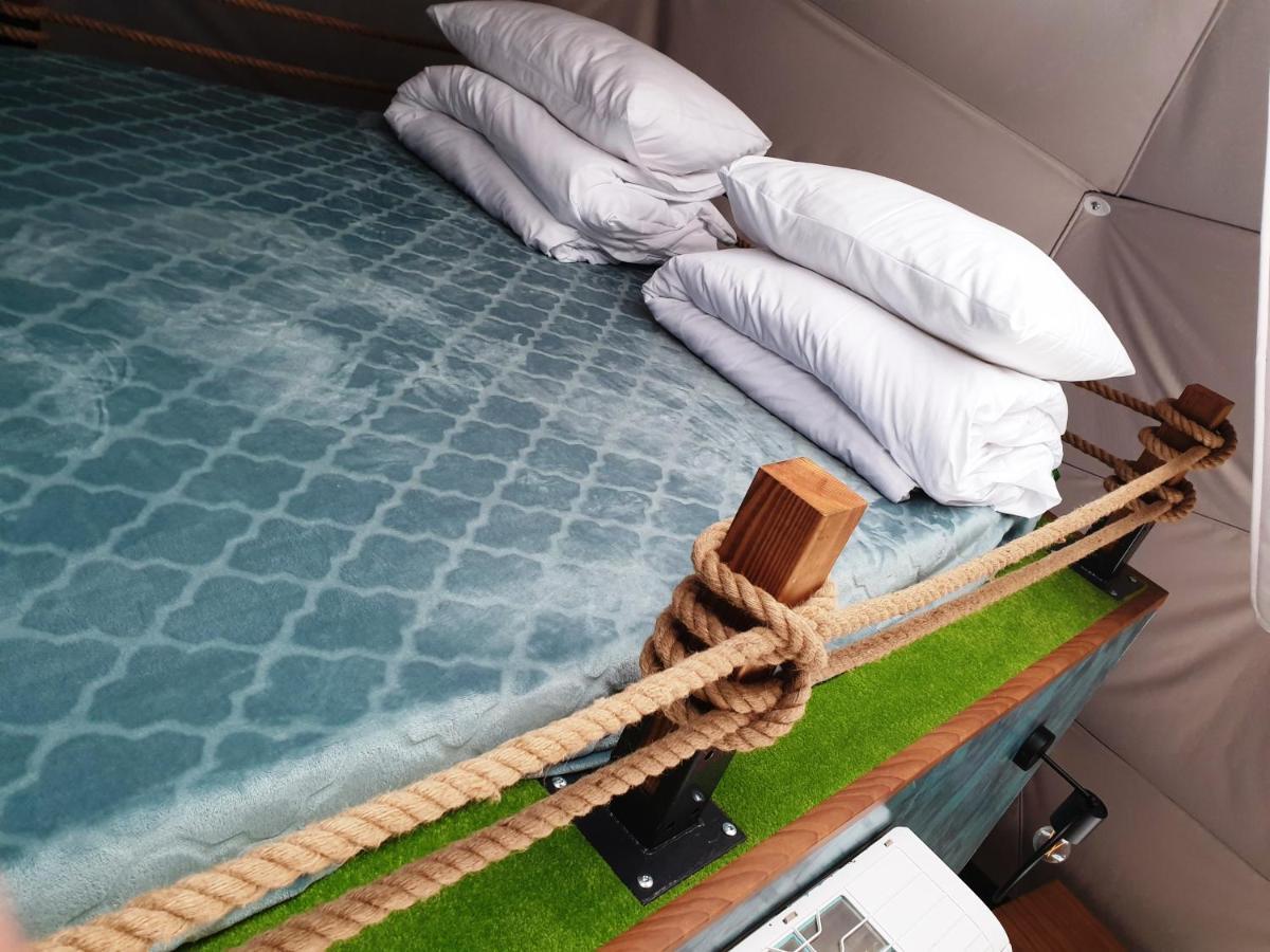 Podniebny Glamping Hotel Borsk Eksteriør billede