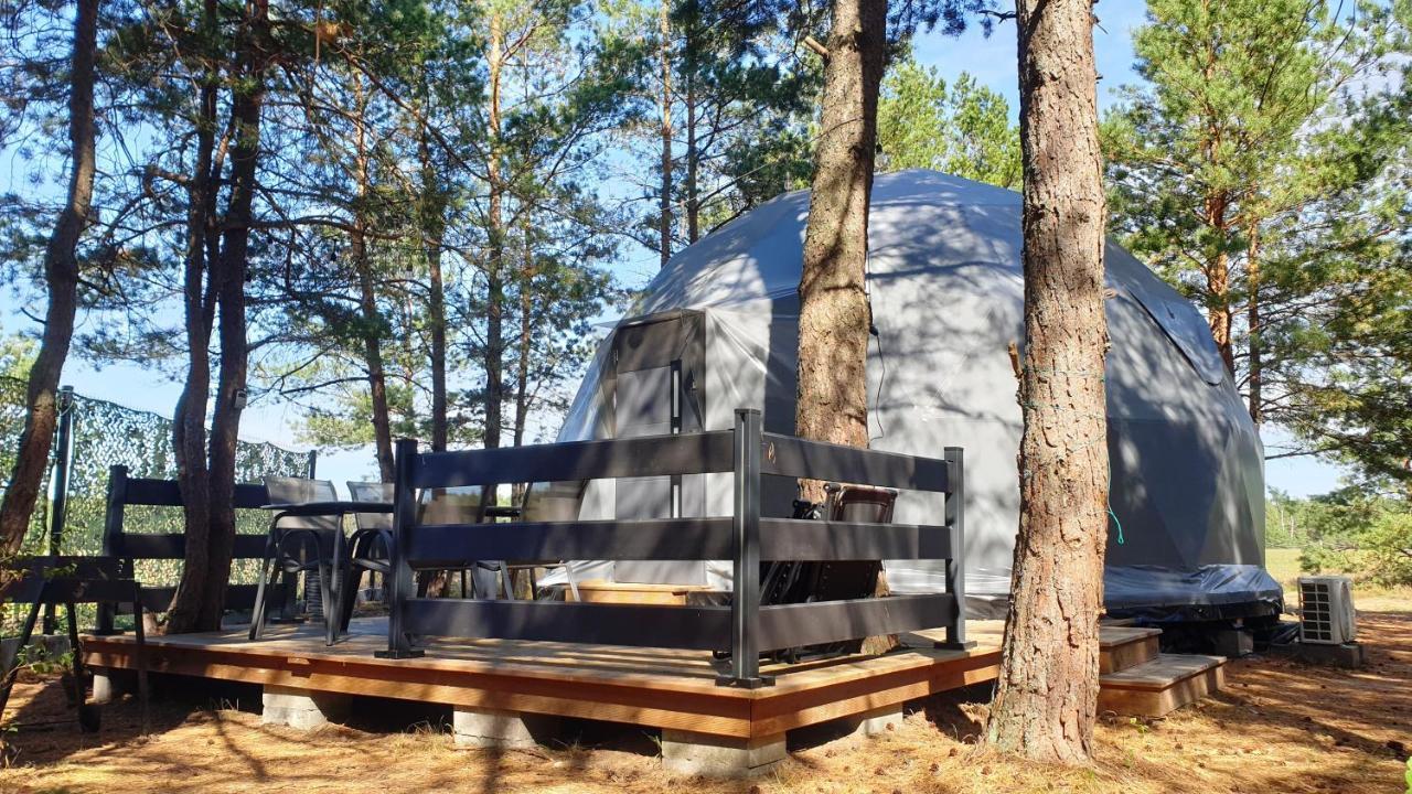 Podniebny Glamping Hotel Borsk Eksteriør billede