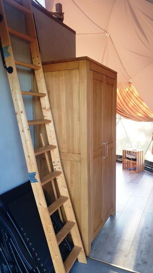 Podniebny Glamping Hotel Borsk Eksteriør billede